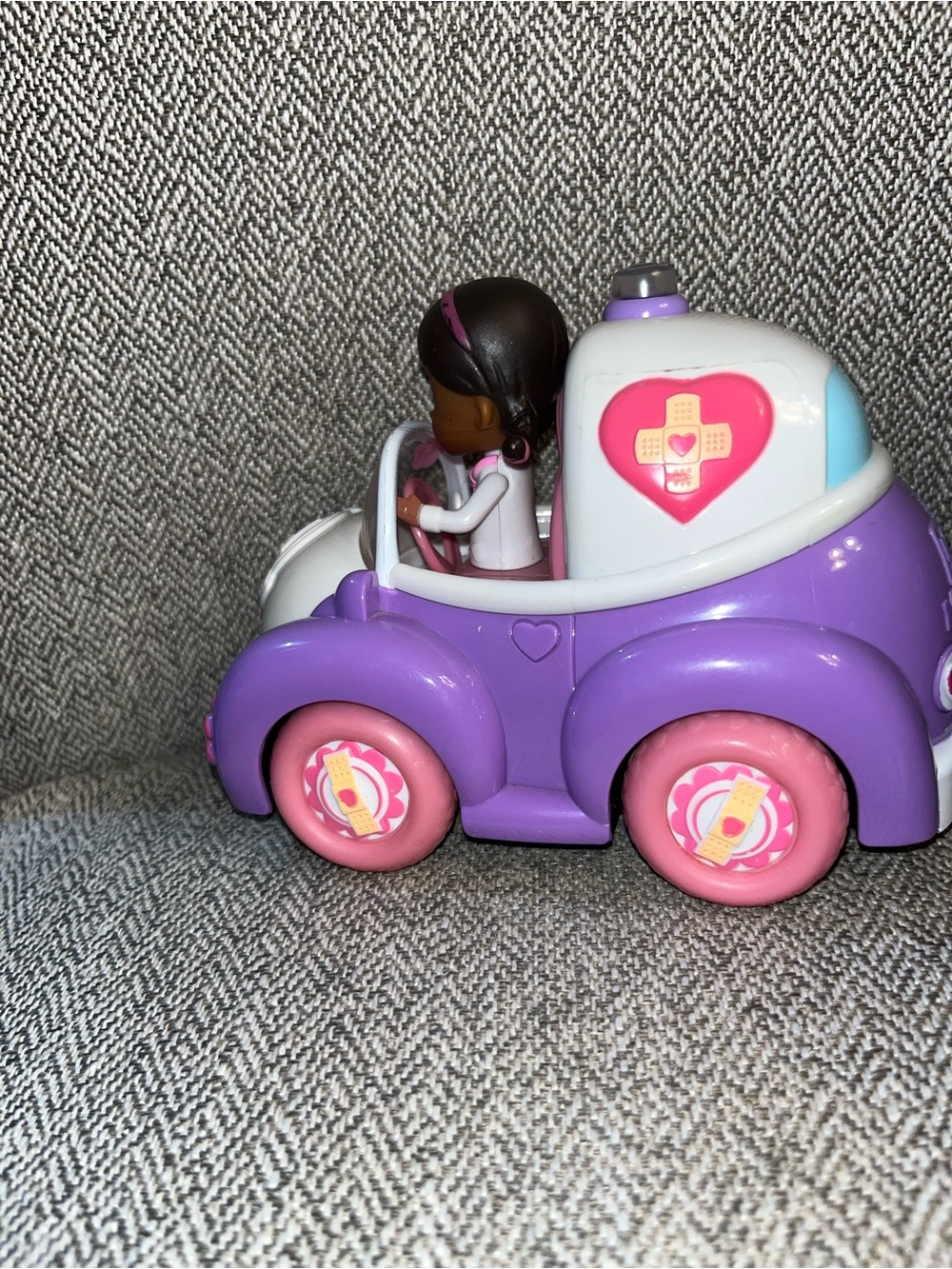 Doc McStuffins Remote Control Car RC Vehicle with Doc Figure & Controller RARE - Picture 6 of 6
